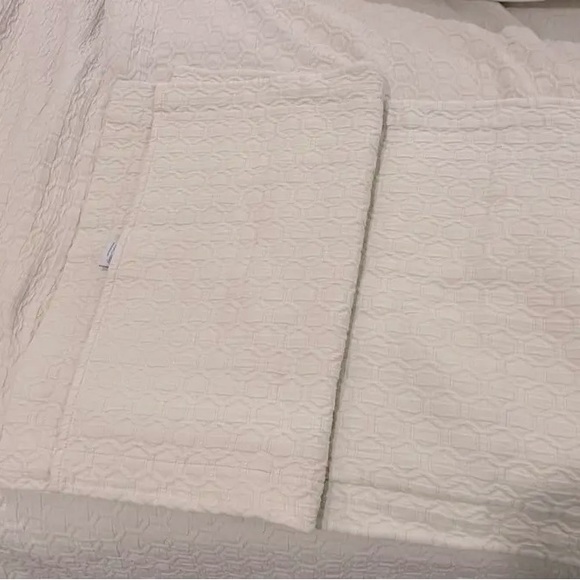 Luxury Linens Peacock Alley Queen Coverlet and Two Pillow Shams - Picture 5 of 5